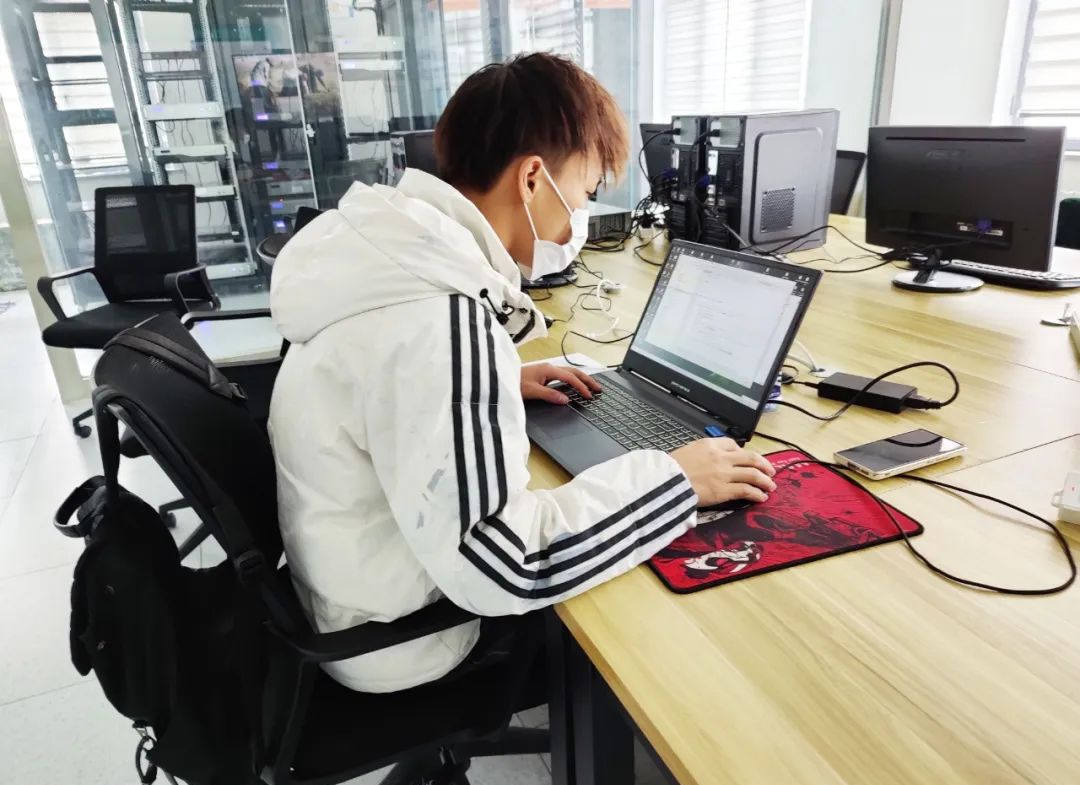 服务客户，OKPay钱包(中国)人是认真的!